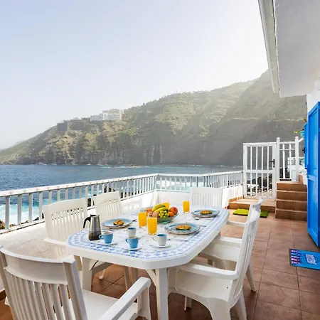 Lightbooking Caleton 7 Seaside Paradise