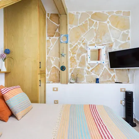 בית נופש Lightbooking Caleton 7 Seaside Paradise